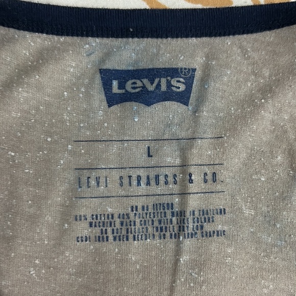 Levi’s American Flag Tank Top - Picture 4 of 4